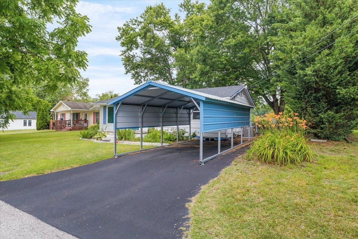 590 Agee ST NW - Photo 22