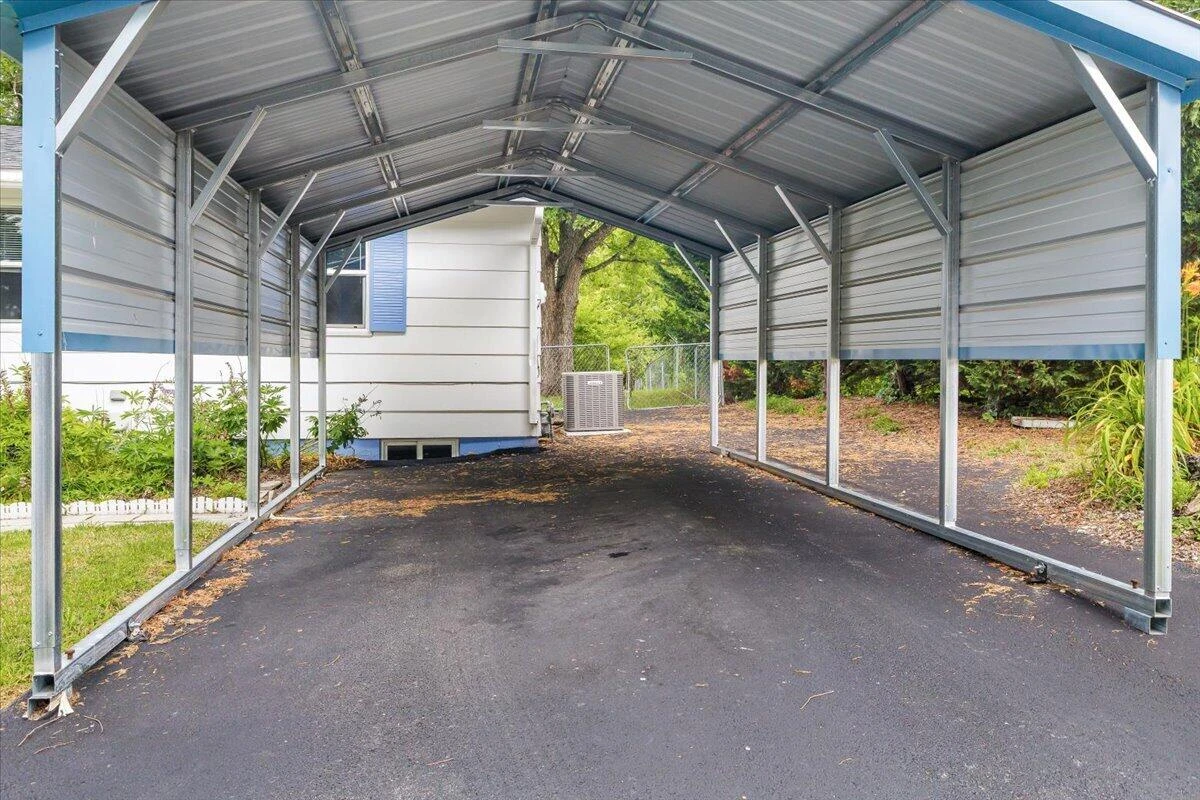 590 Agee ST NW - Photo 23