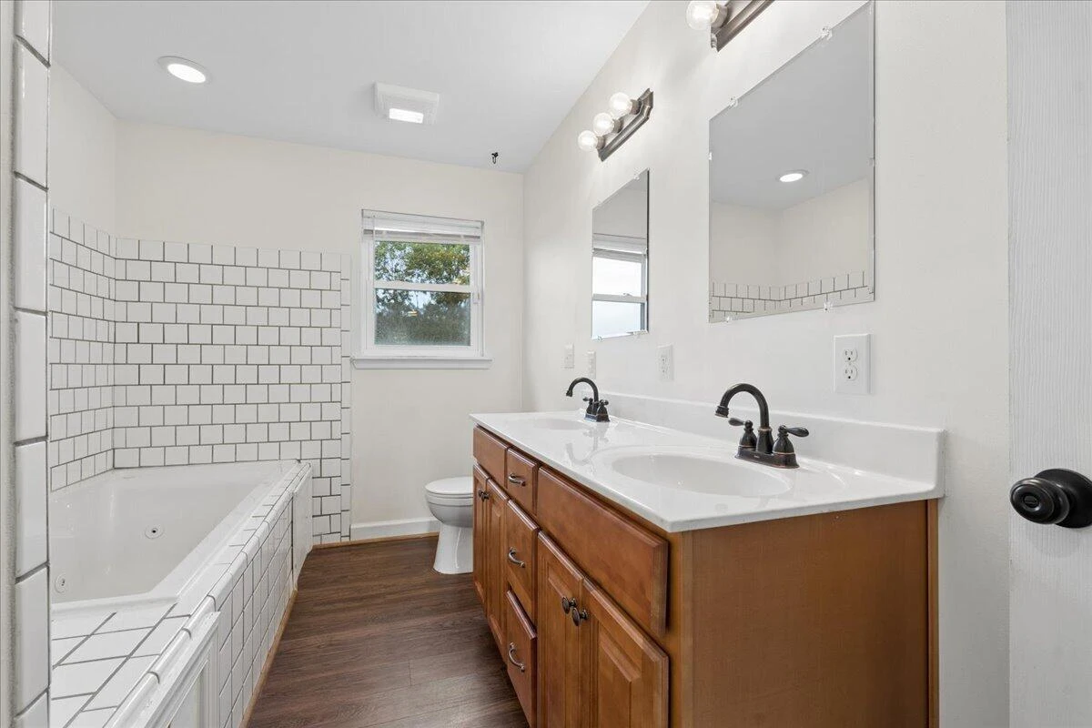 1911 Von Roy RD - Photo 20