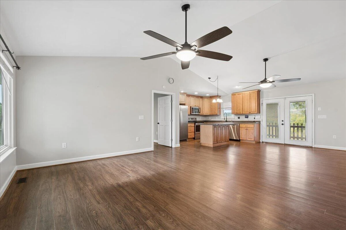 1911 Von Roy RD - Photo 6