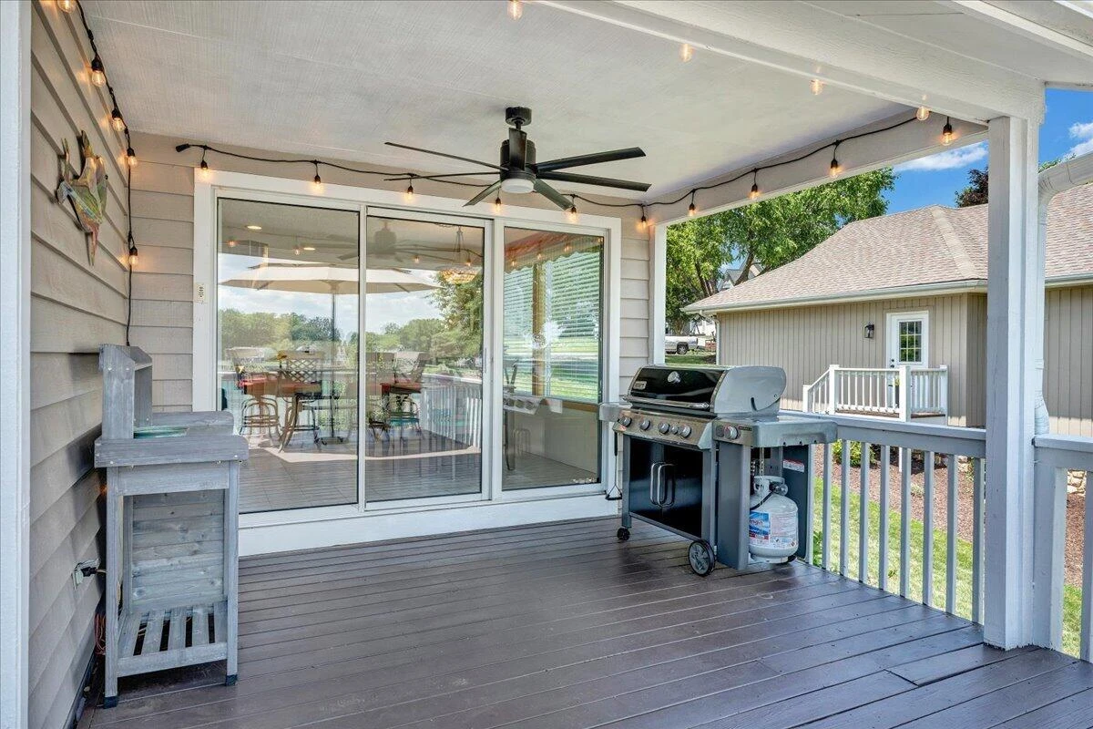 2810 Waters Edge DR - Photo 102