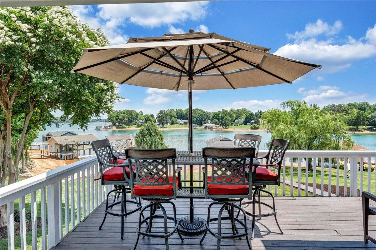 2810 Waters Edge DR - Photo 103