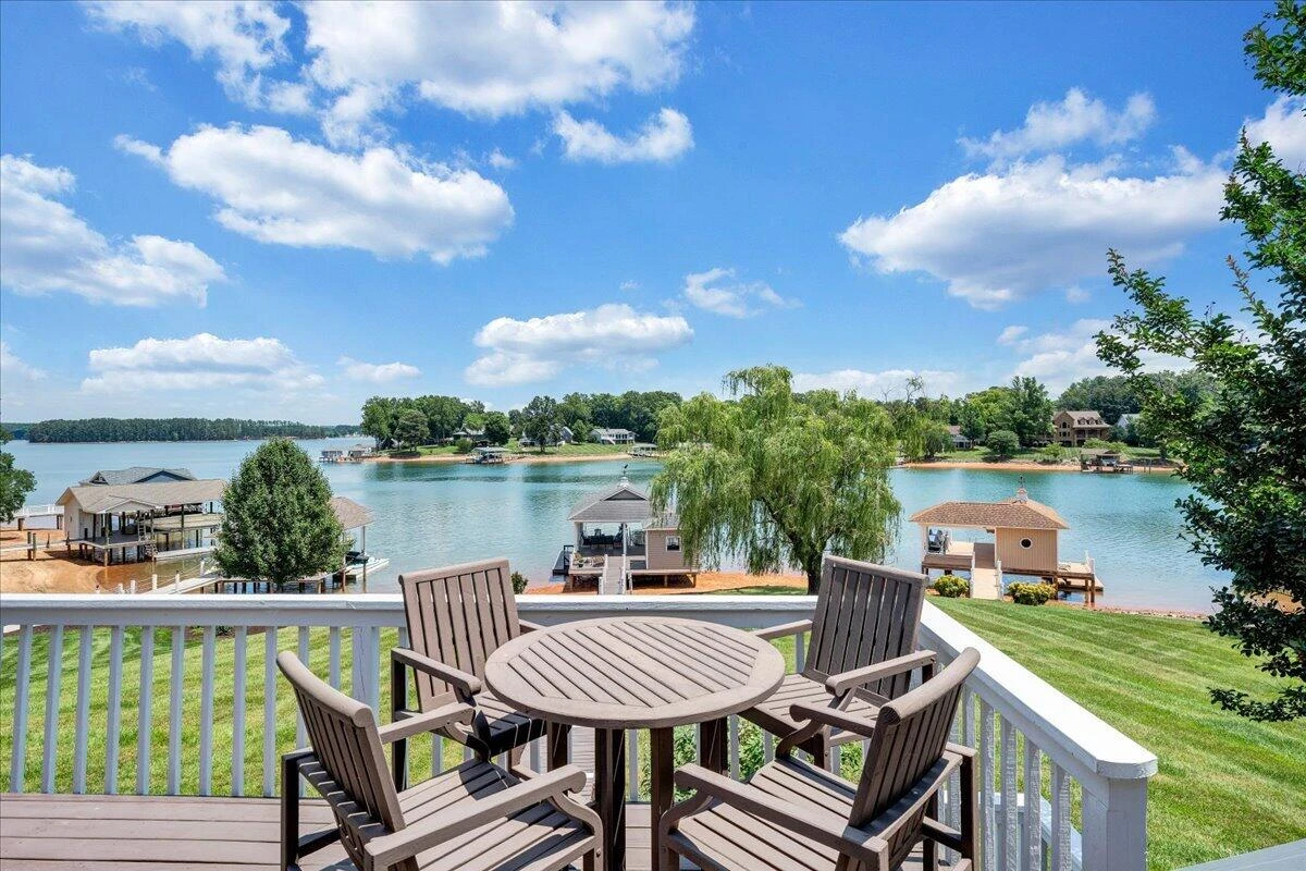 2810 Waters Edge DR - Photo 108