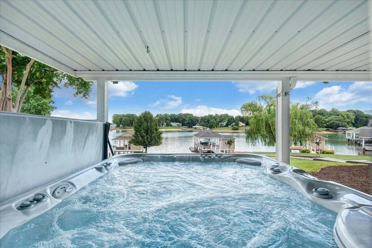2810 Waters Edge DR - Photo 115