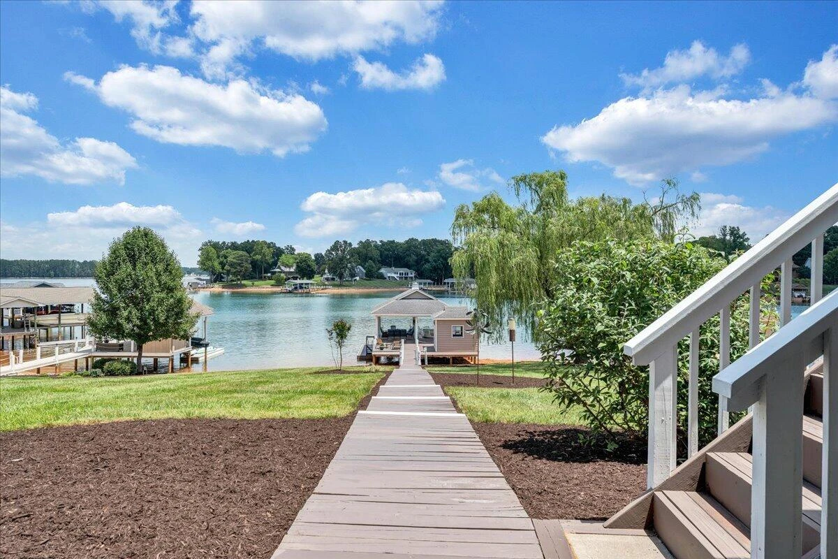 2810 Waters Edge DR - Photo 118