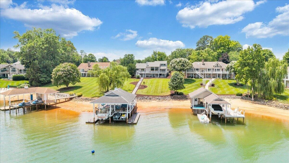 2810 Waters Edge DR - Photo 140