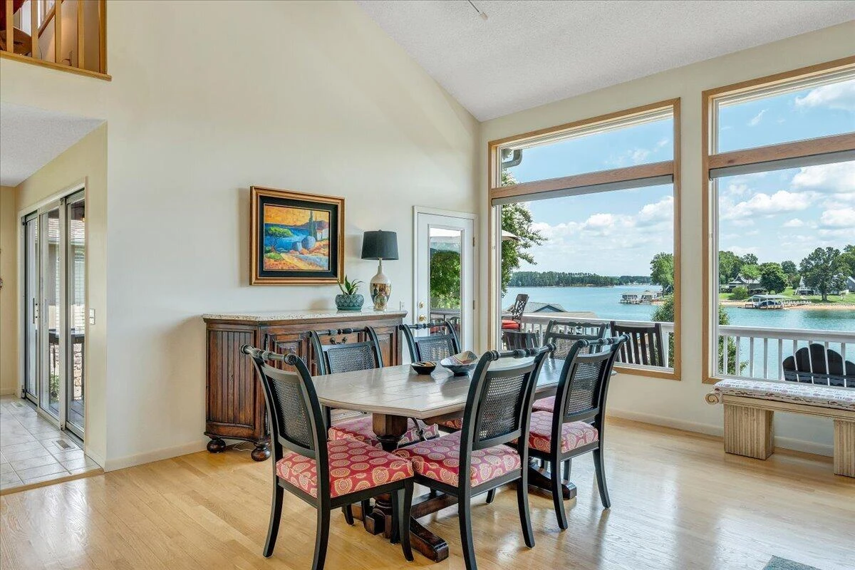 2810 Waters Edge DR - Photo 21