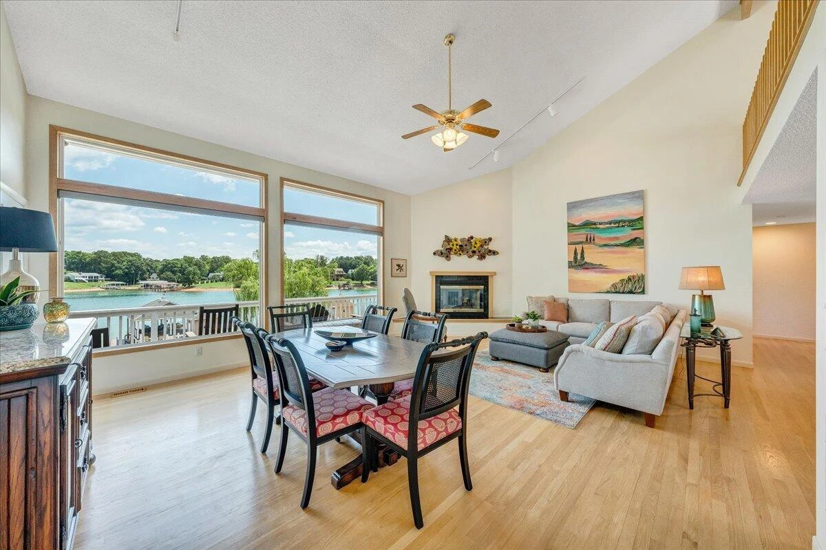 2810 Waters Edge DR - Photo 25
