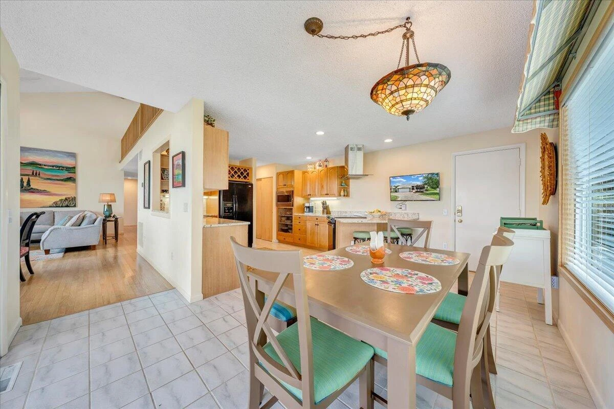 2810 Waters Edge DR - Photo 31