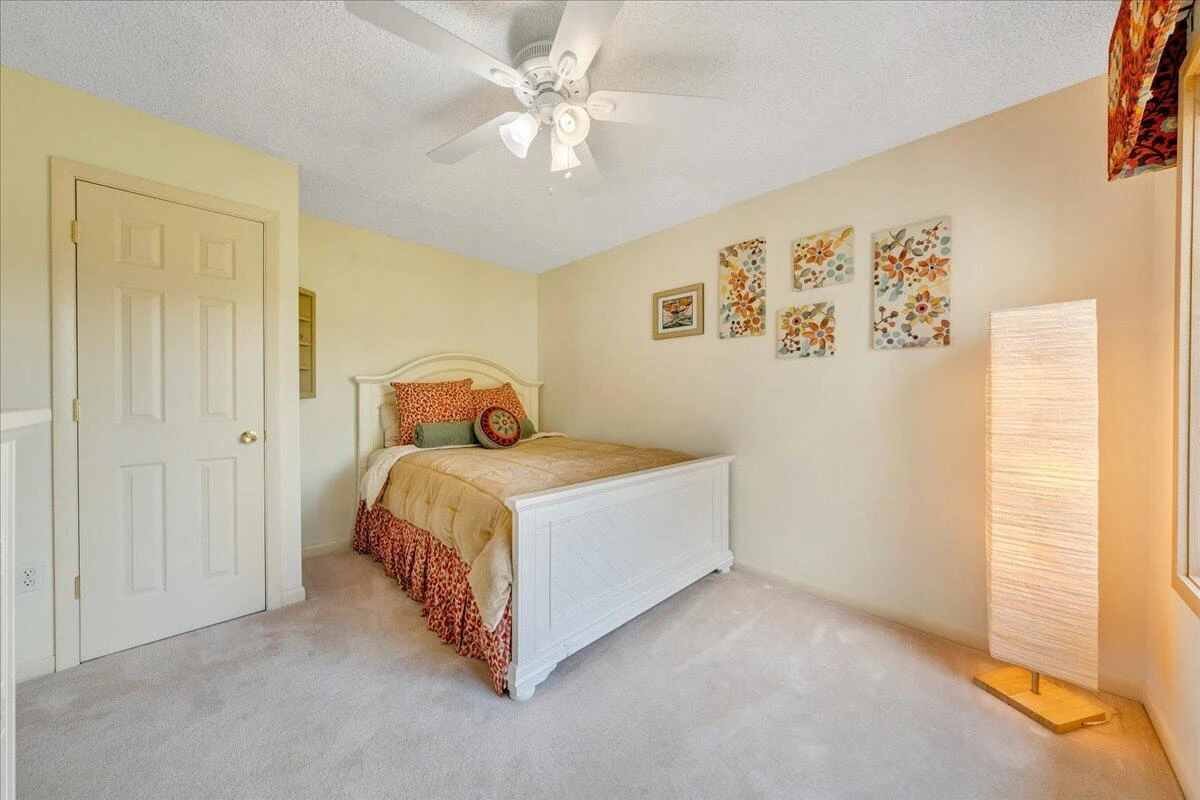 2810 Waters Edge DR - Photo 60