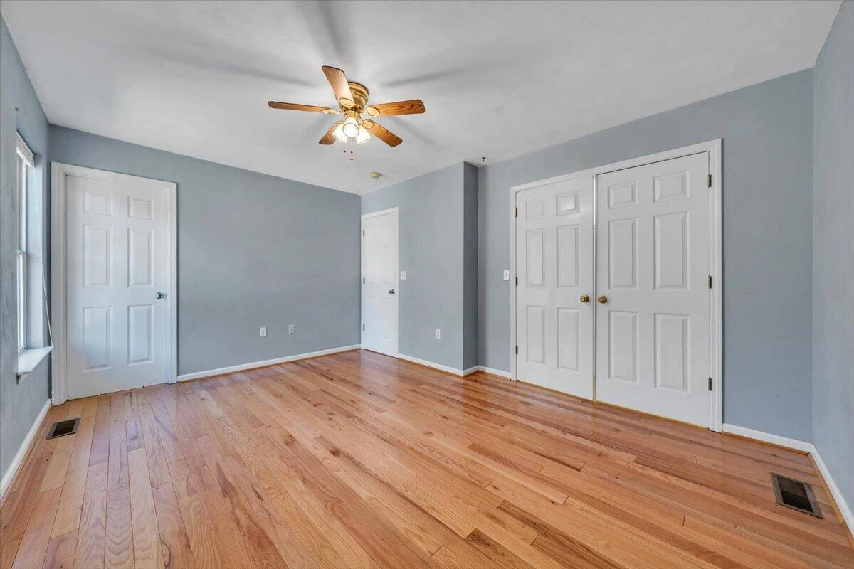 551 Sexton AVE - Photo 23