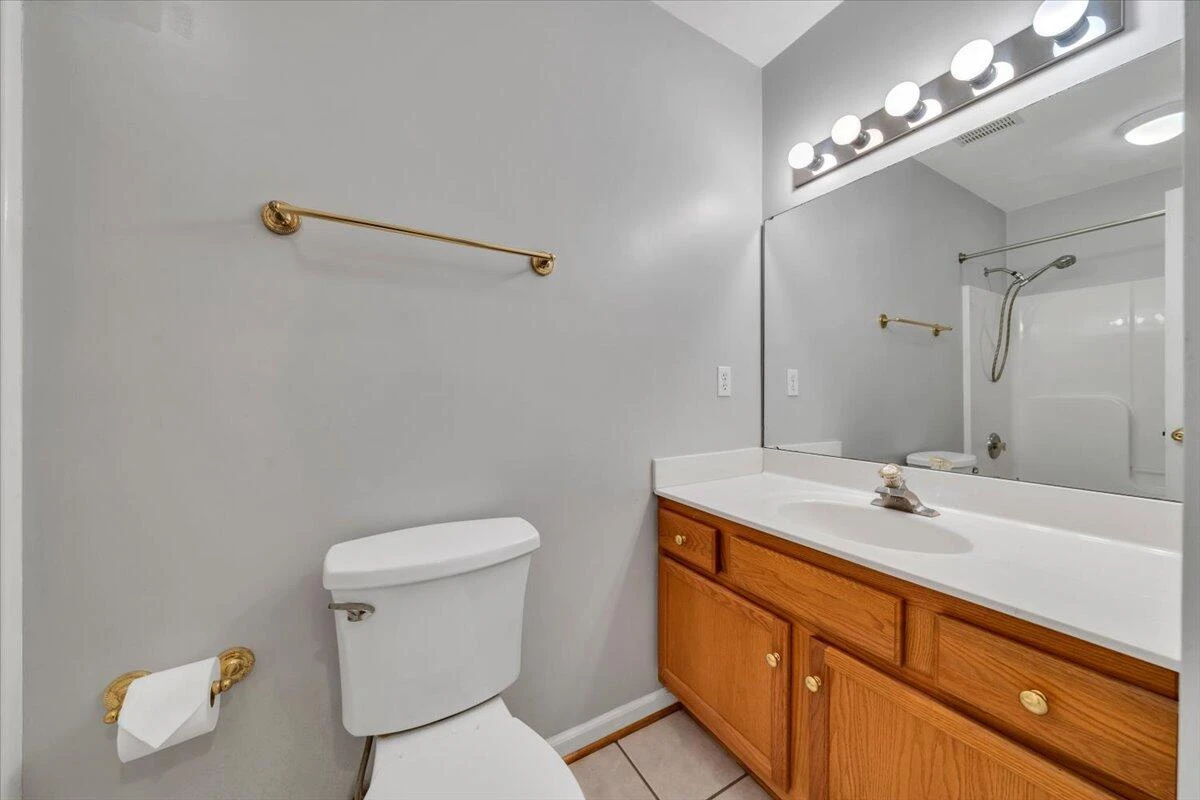 551 Sexton AVE - Photo 29