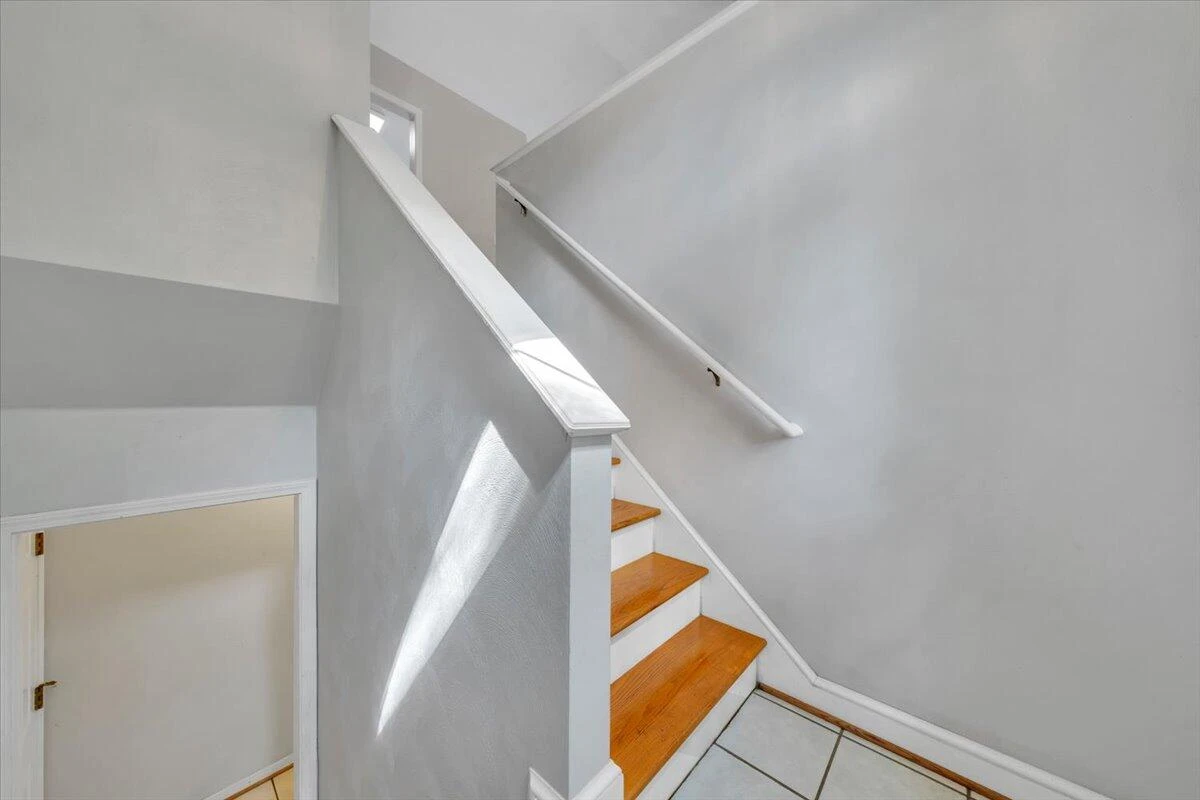 551 Sexton AVE - Photo 31