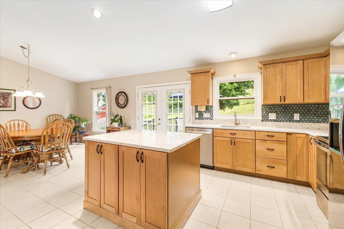 5145 Jonathan LN - Photo 13
