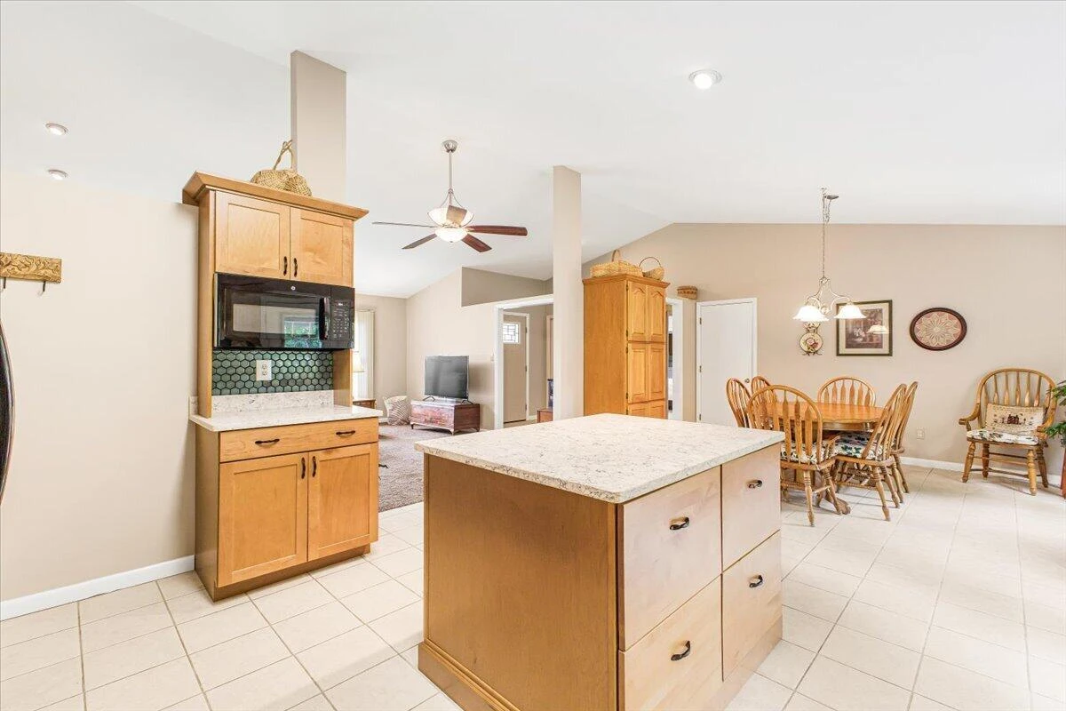 5145 Jonathan LN - Photo 14