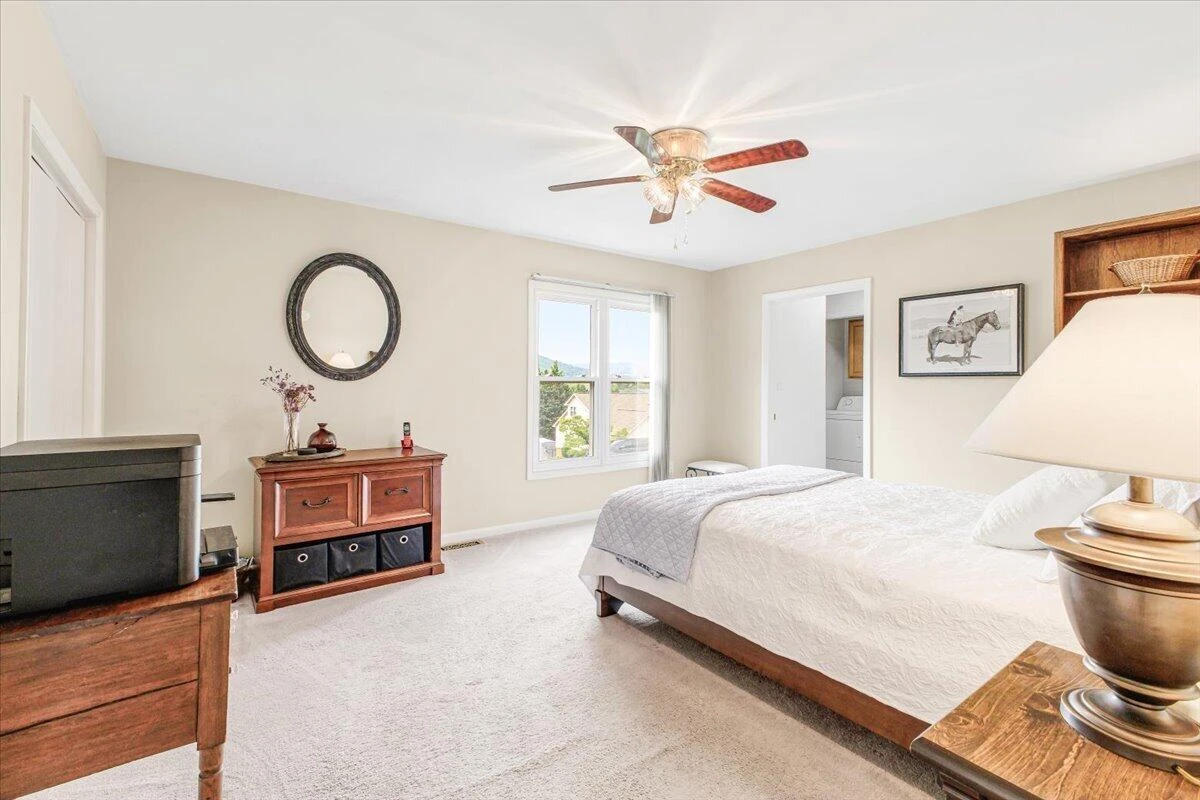 5145 Jonathan LN - Photo 18