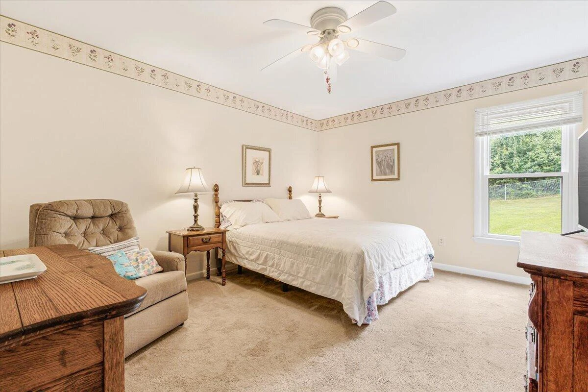 5145 Jonathan LN - Photo 25
