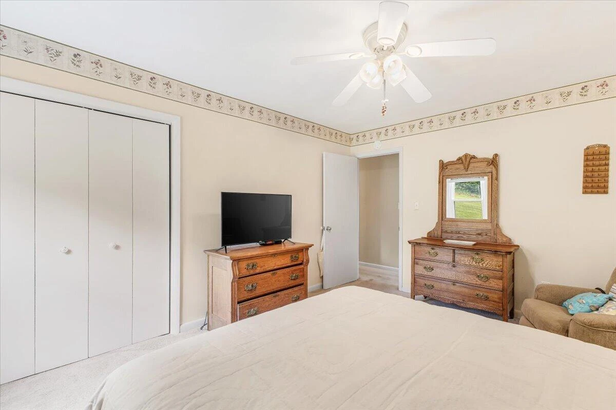 5145 Jonathan LN - Photo 26