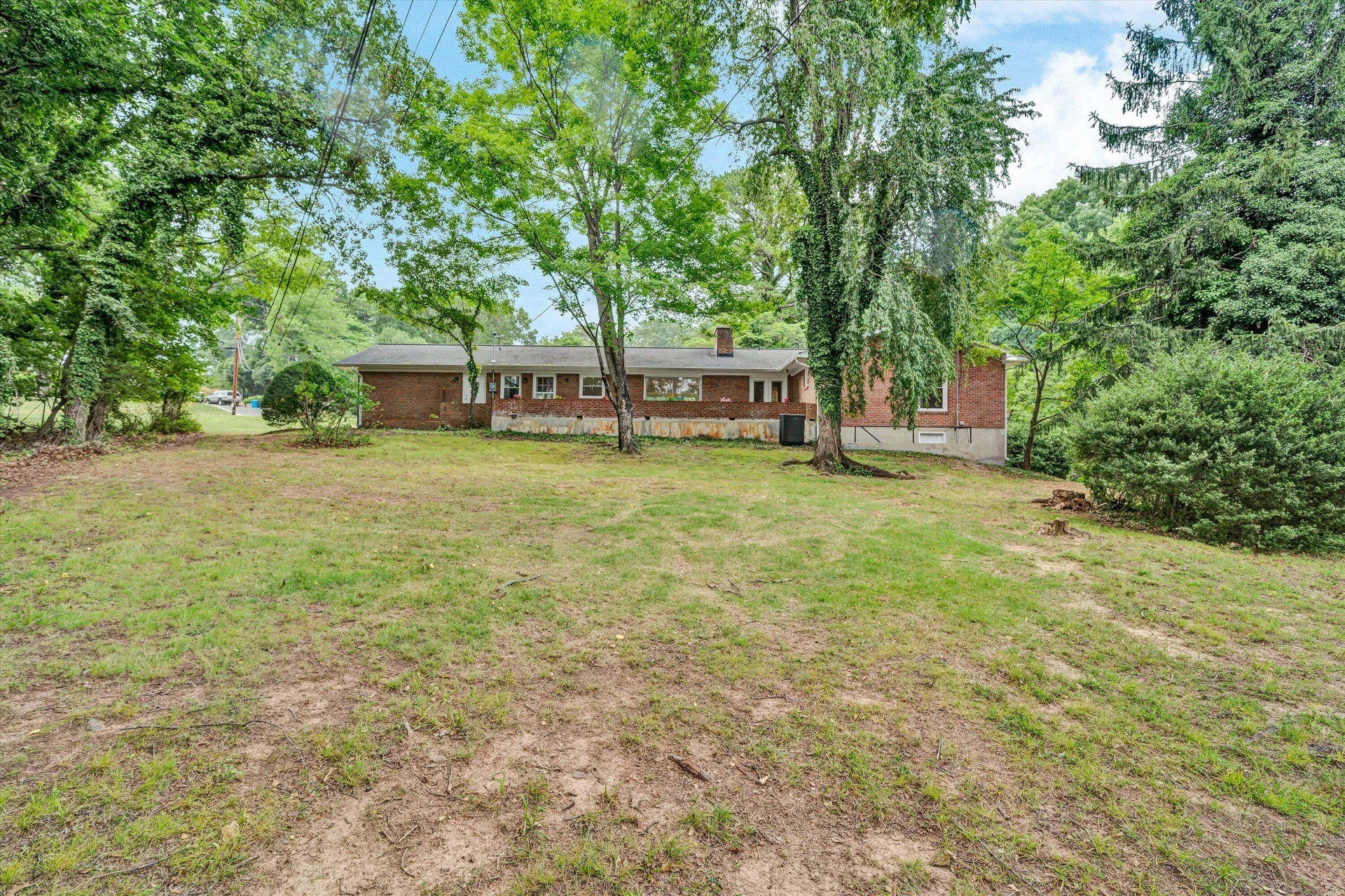 3751 Londonderry DR SW - Photo 43