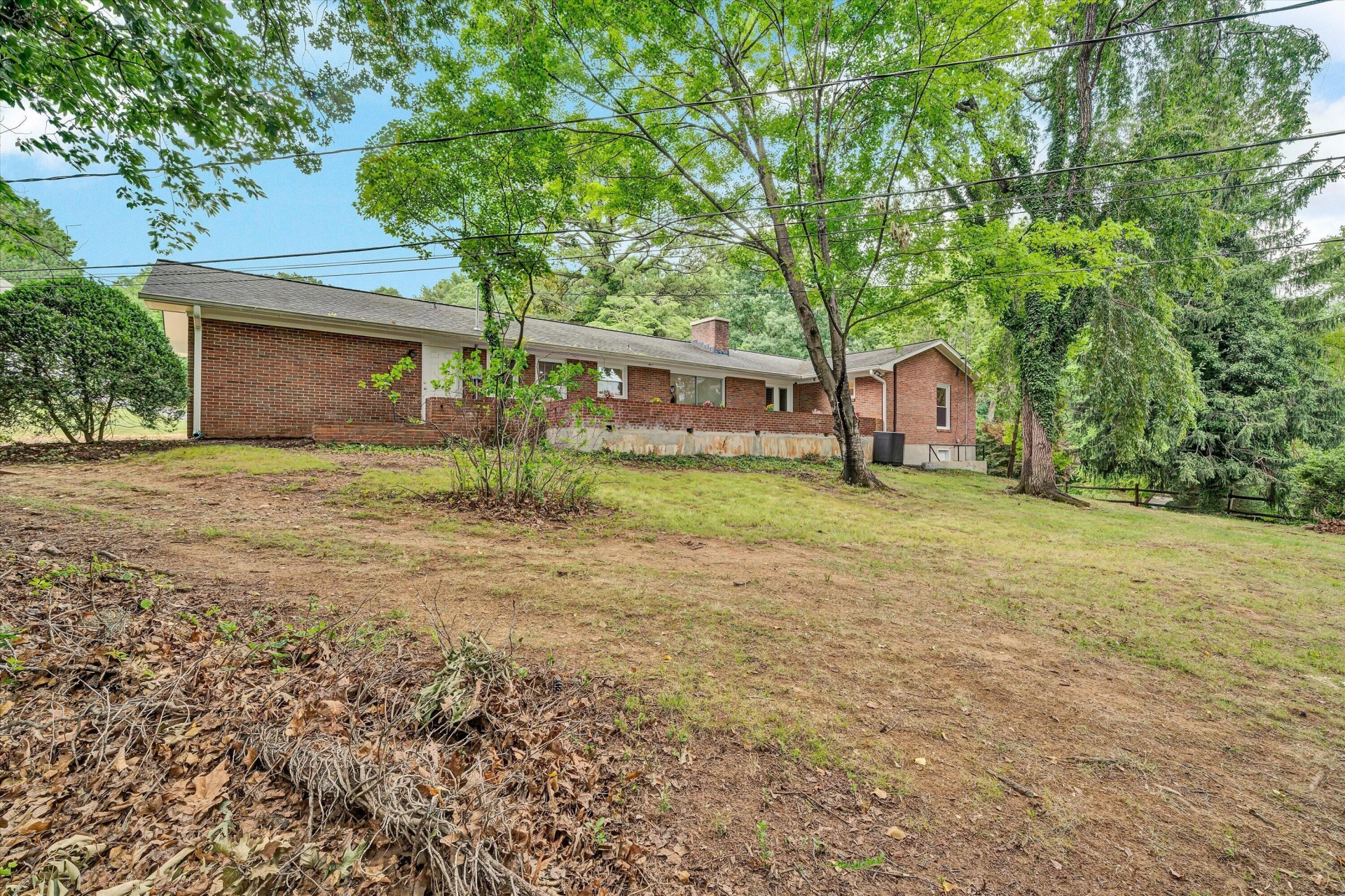 3751 Londonderry DR SW - Photo 44