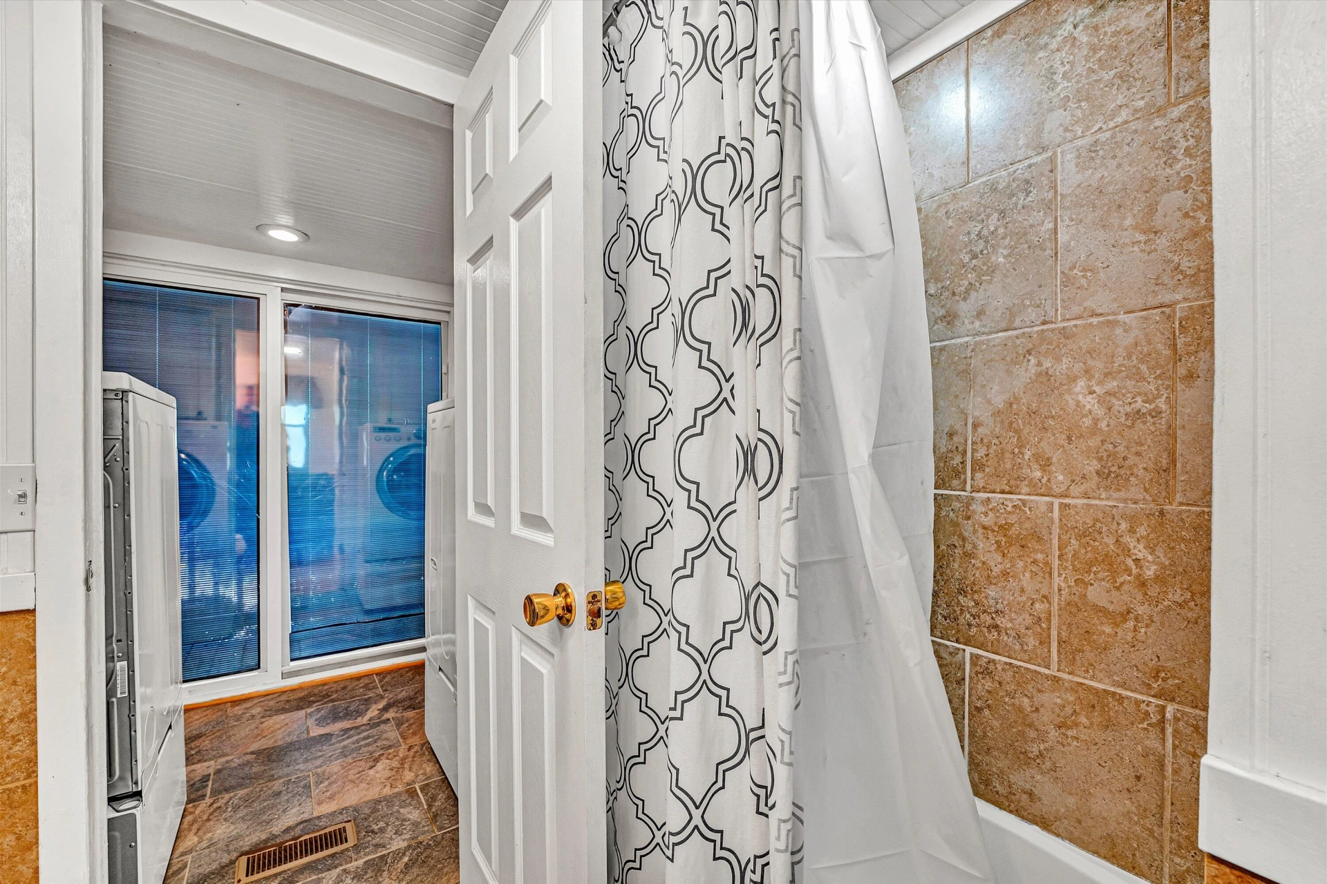208 Munsons RD - Photo 32
