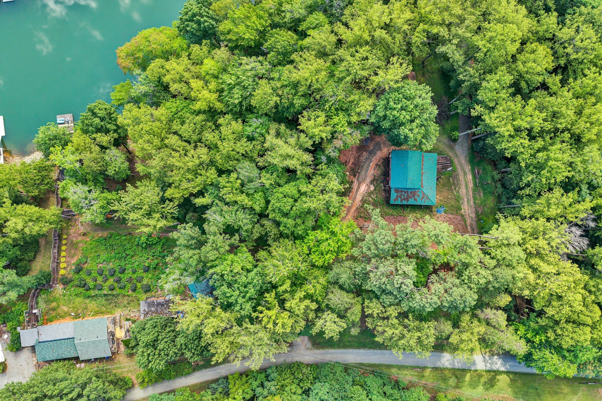 208 Munsons RD - Photo 44