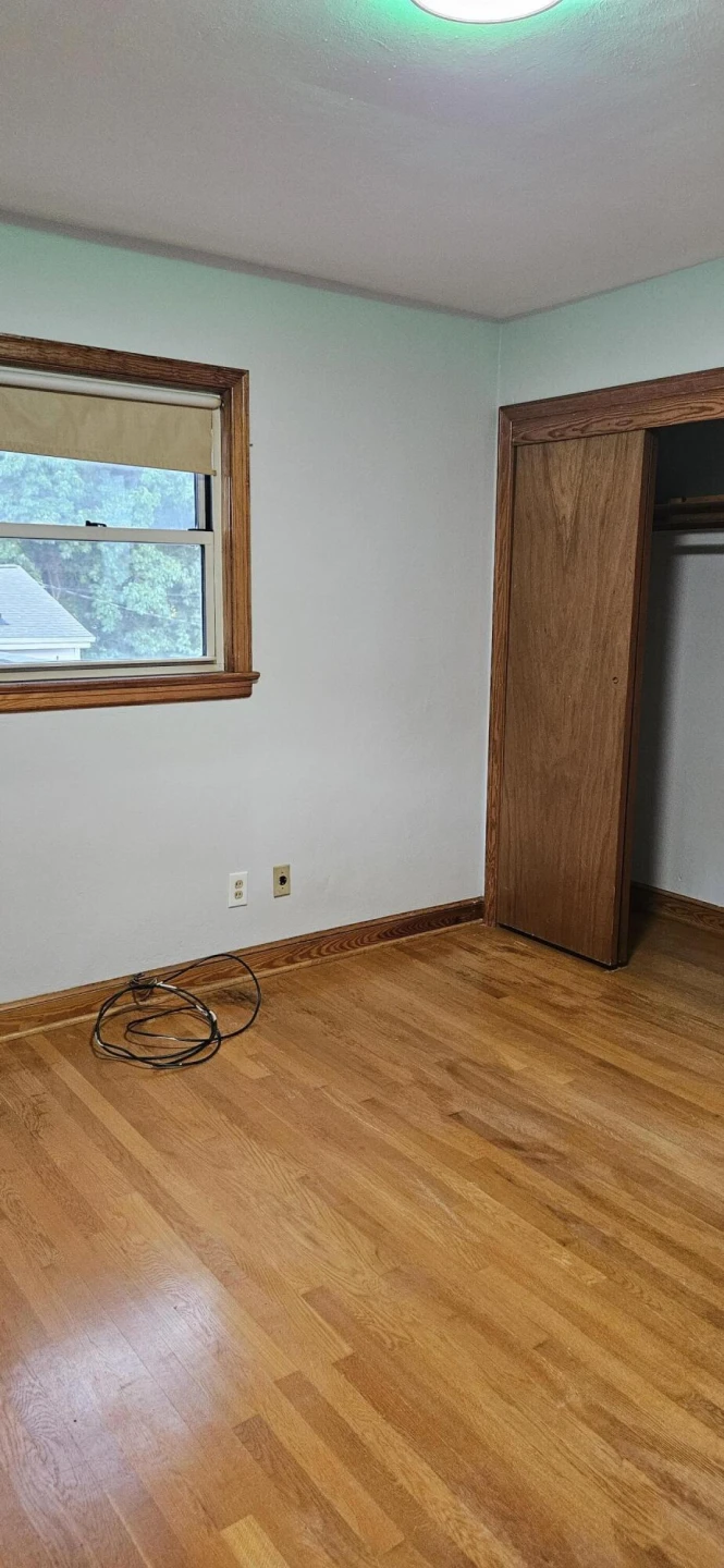 159 Oaklawn AVE NE - Photo 18