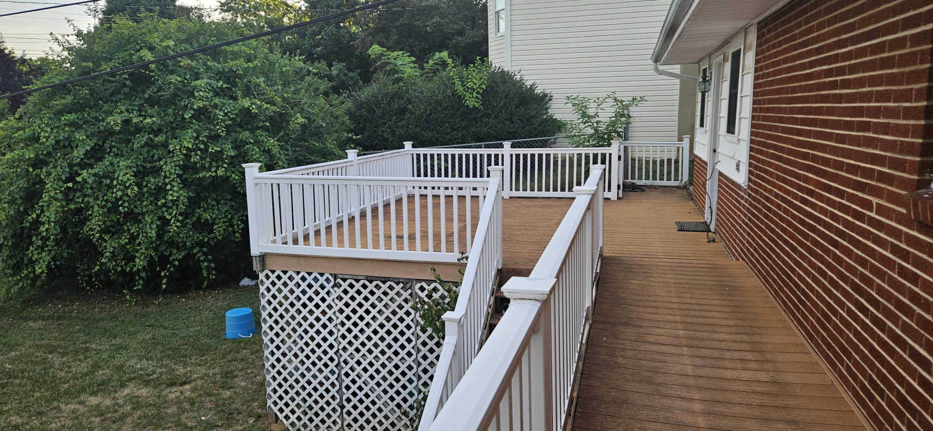 159 Oaklawn AVE NE - Photo 23