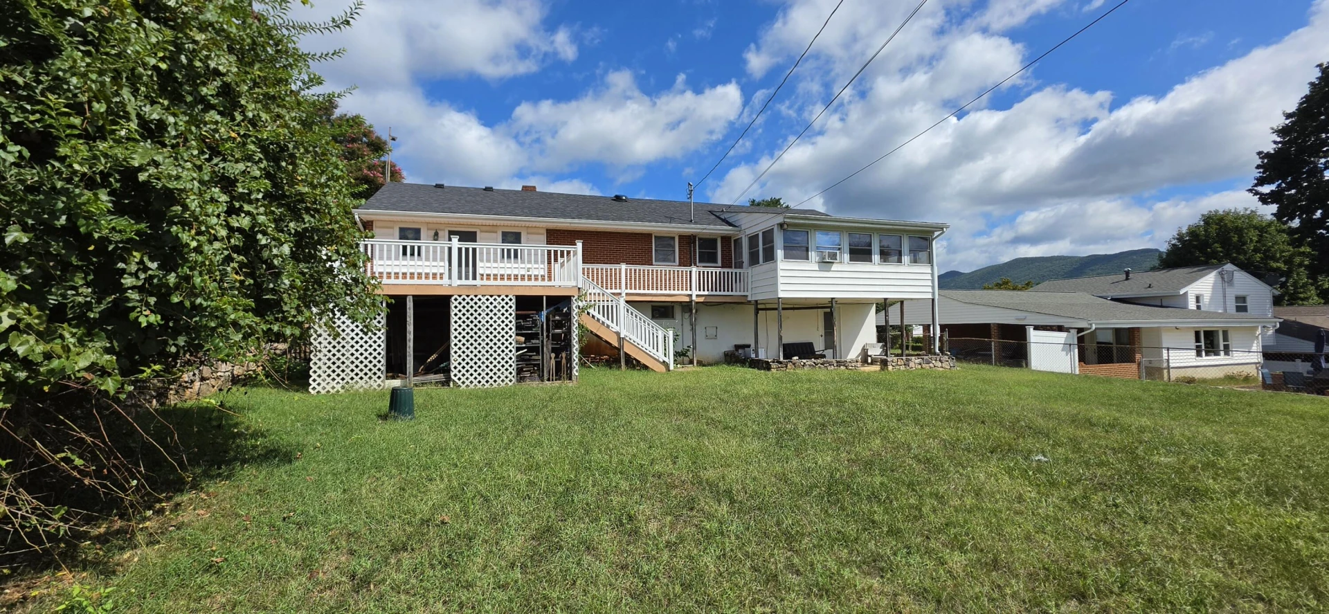 159 Oaklawn AVE NE - Photo 68