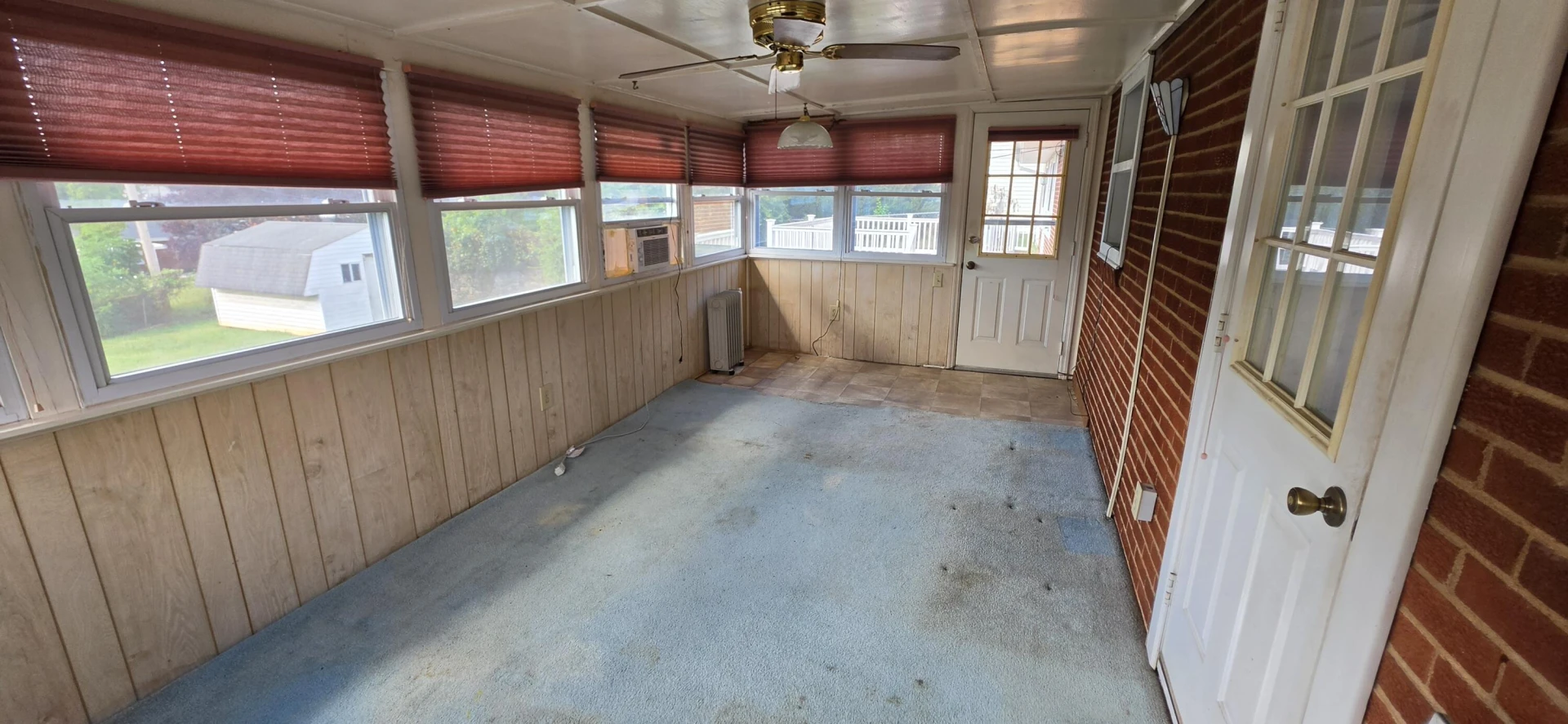 159 Oaklawn AVE NE - Photo 77