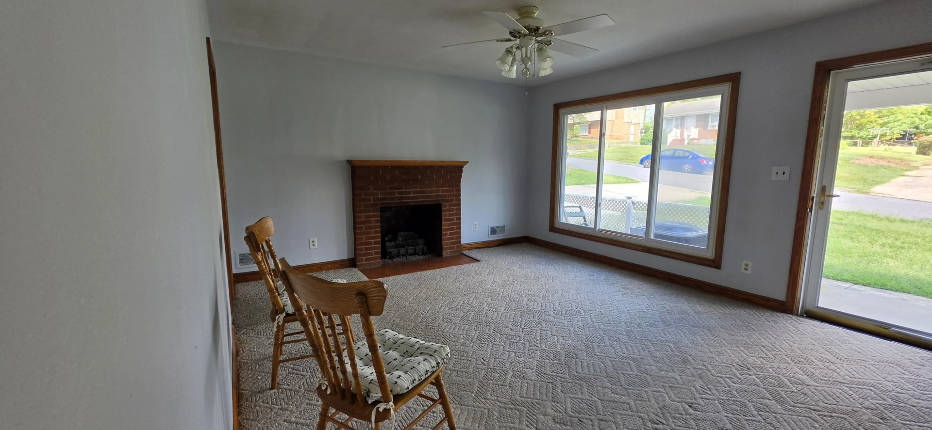 159 Oaklawn AVE NE - Photo 80
