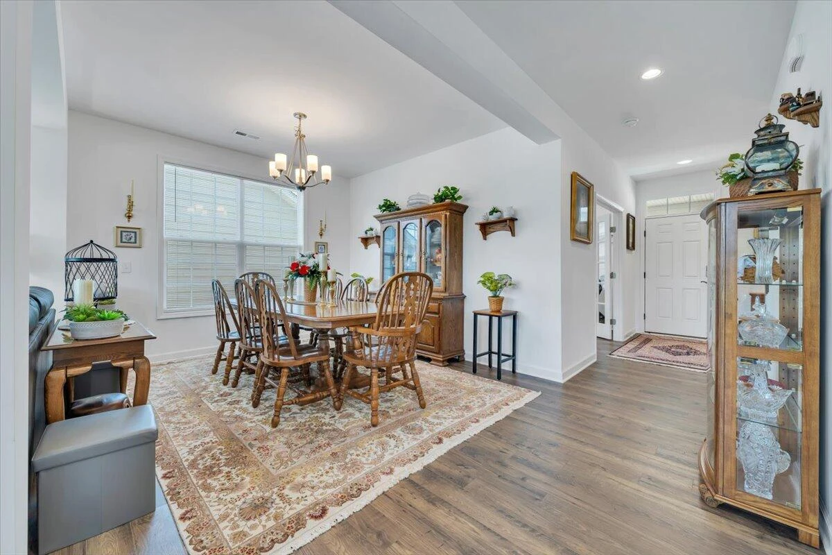 2141 Kings Walk DR NE - Photo 15
