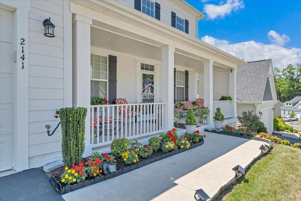 2141 Kings Walk DR NE - Photo 3