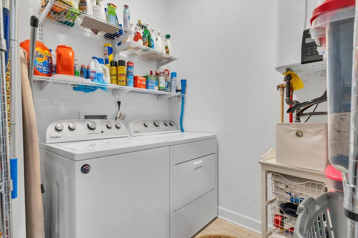 2141 Kings Walk DR NE - Photo 31