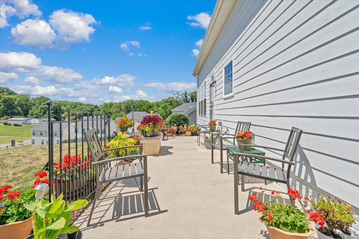 2141 Kings Walk DR NE - Photo 40