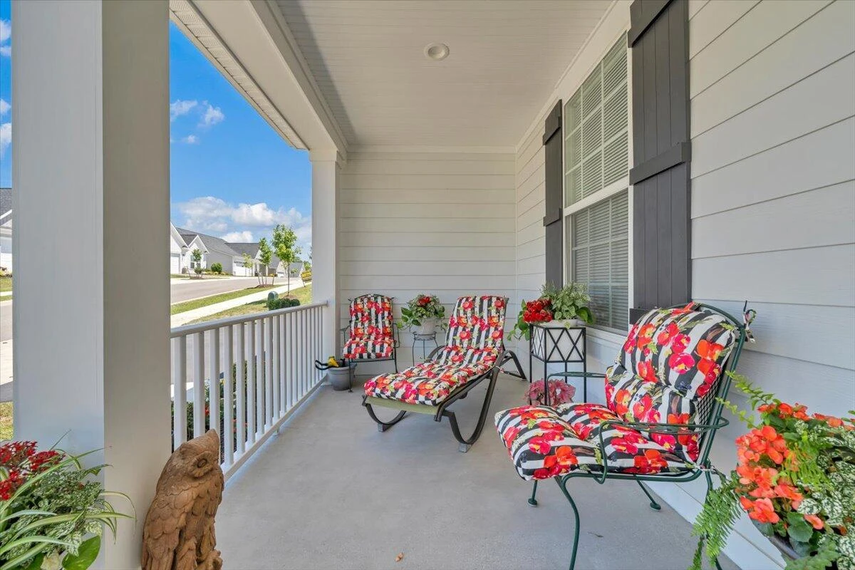 2141 Kings Walk DR NE - Photo 6