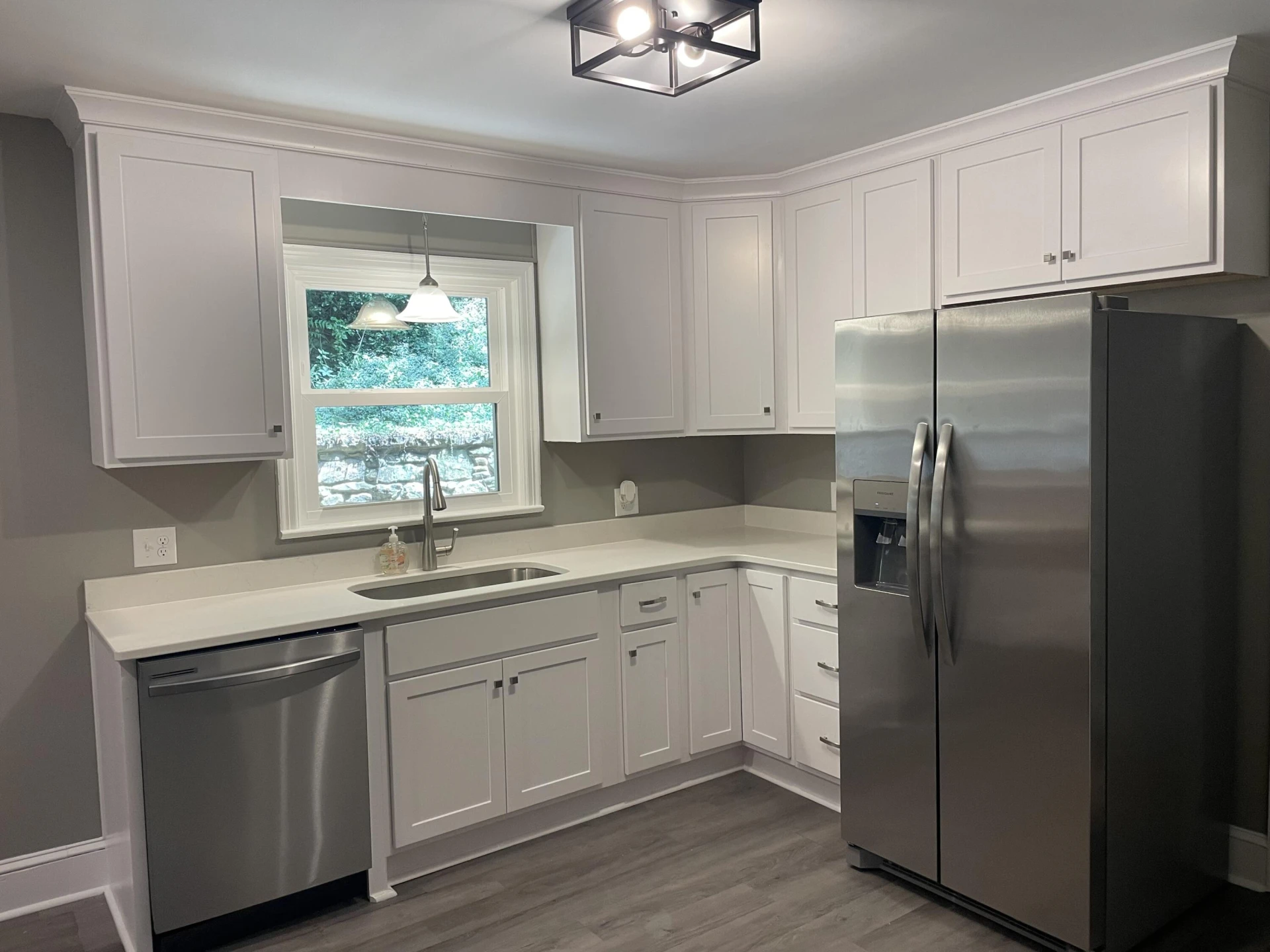 241 Craig AVE - Photo 18