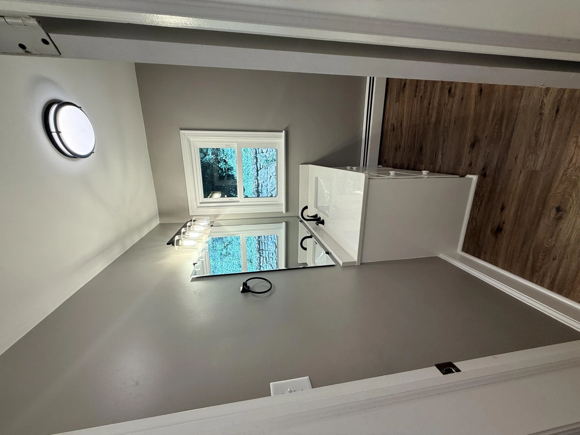 241 Craig AVE - Photo 27