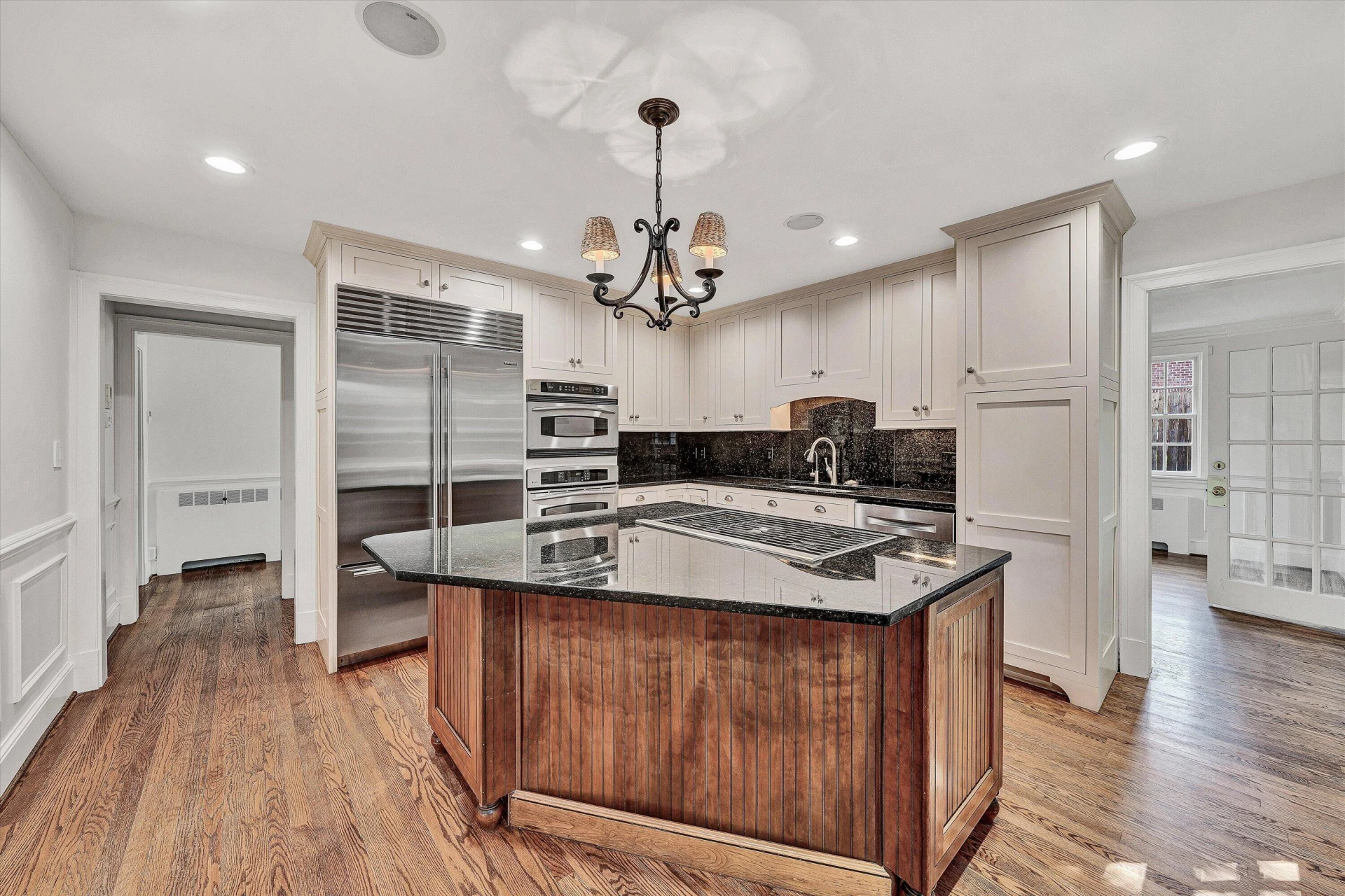 3052 Poplar LN SW - Photo 5