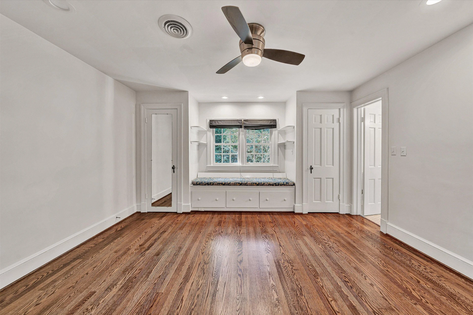 3052 Poplar LN SW - Photo 25