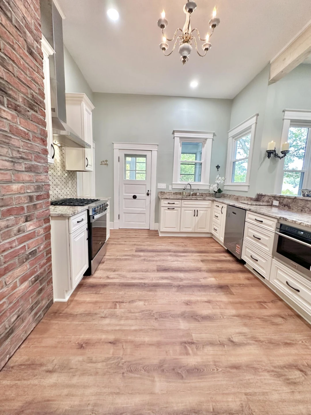 320 Alleghany ST - Photo 45