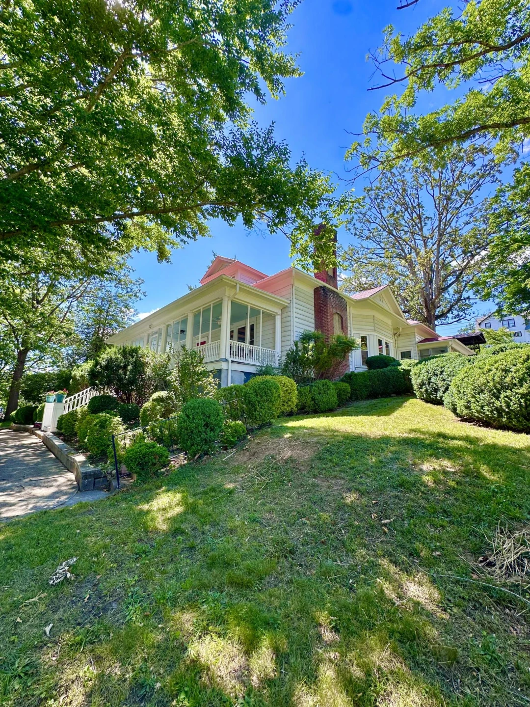 320 Alleghany ST - Photo 7