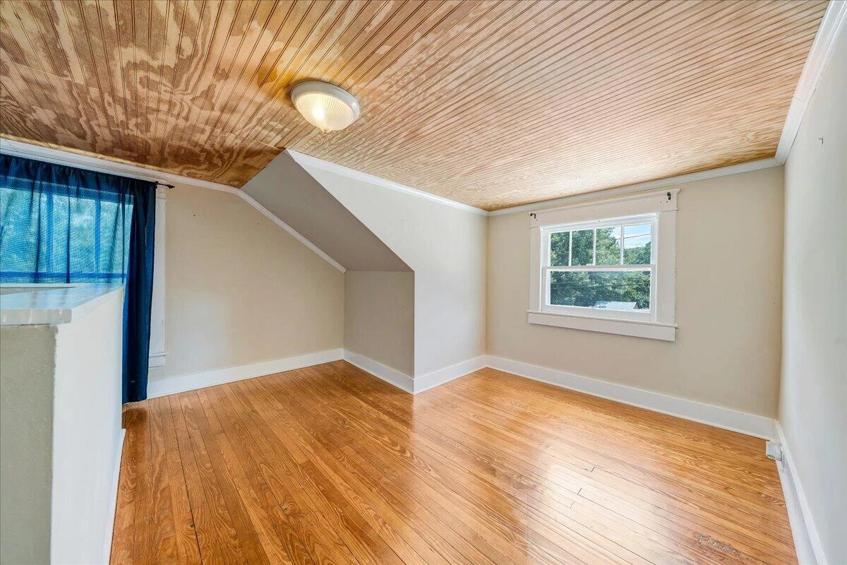 3739 Melcher ST SE - Photo 19