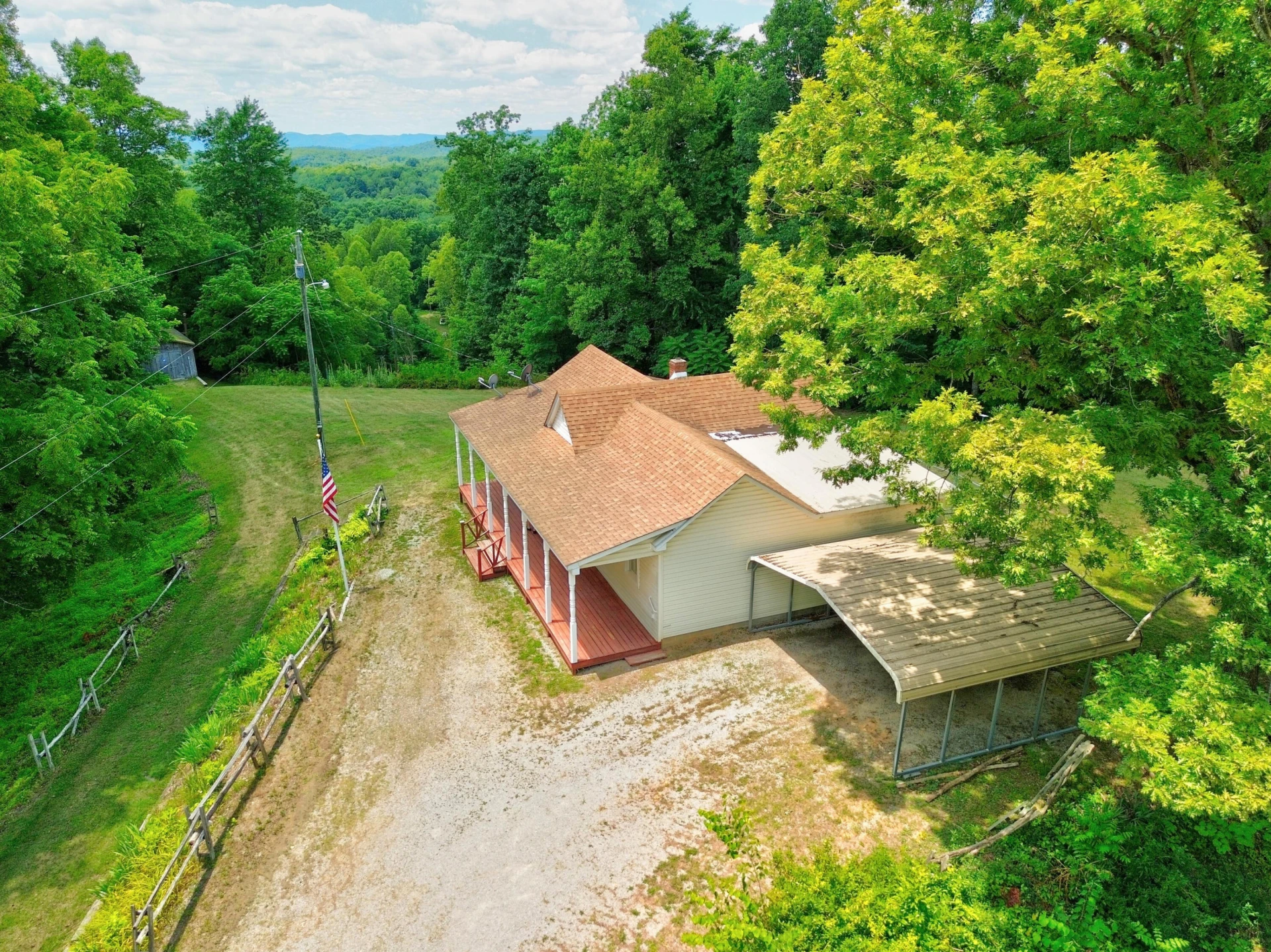 937 Waidsboro RD - Photo 2