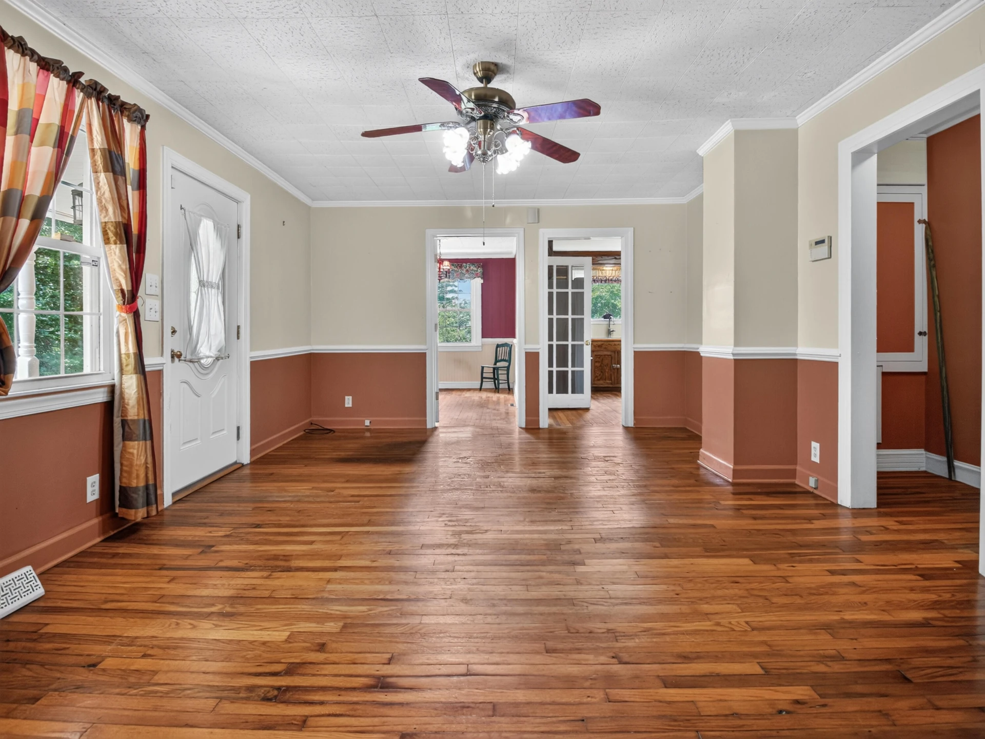 937 Waidsboro RD - Photo 4