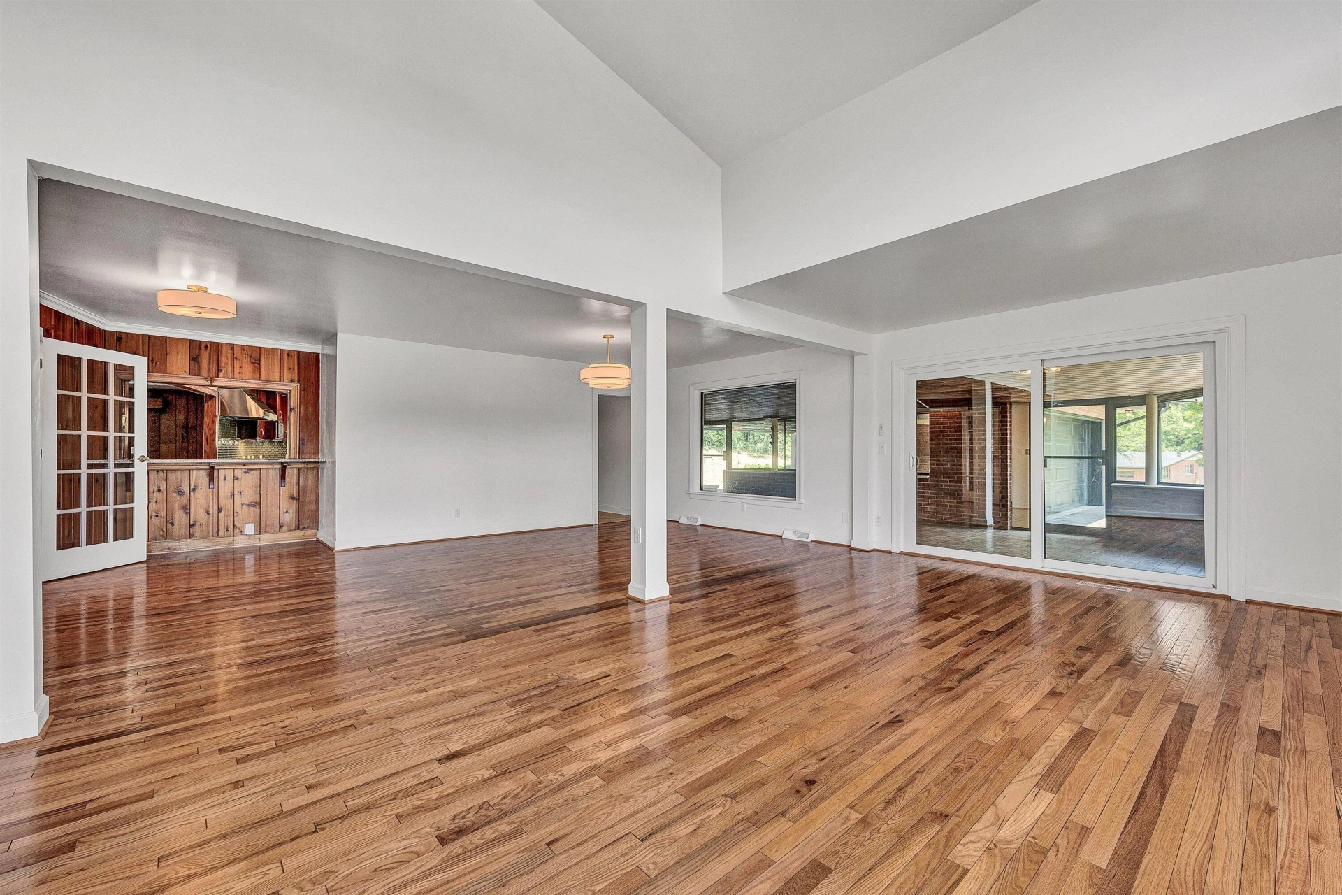 1223 Roanoke BLVD - Photo 17