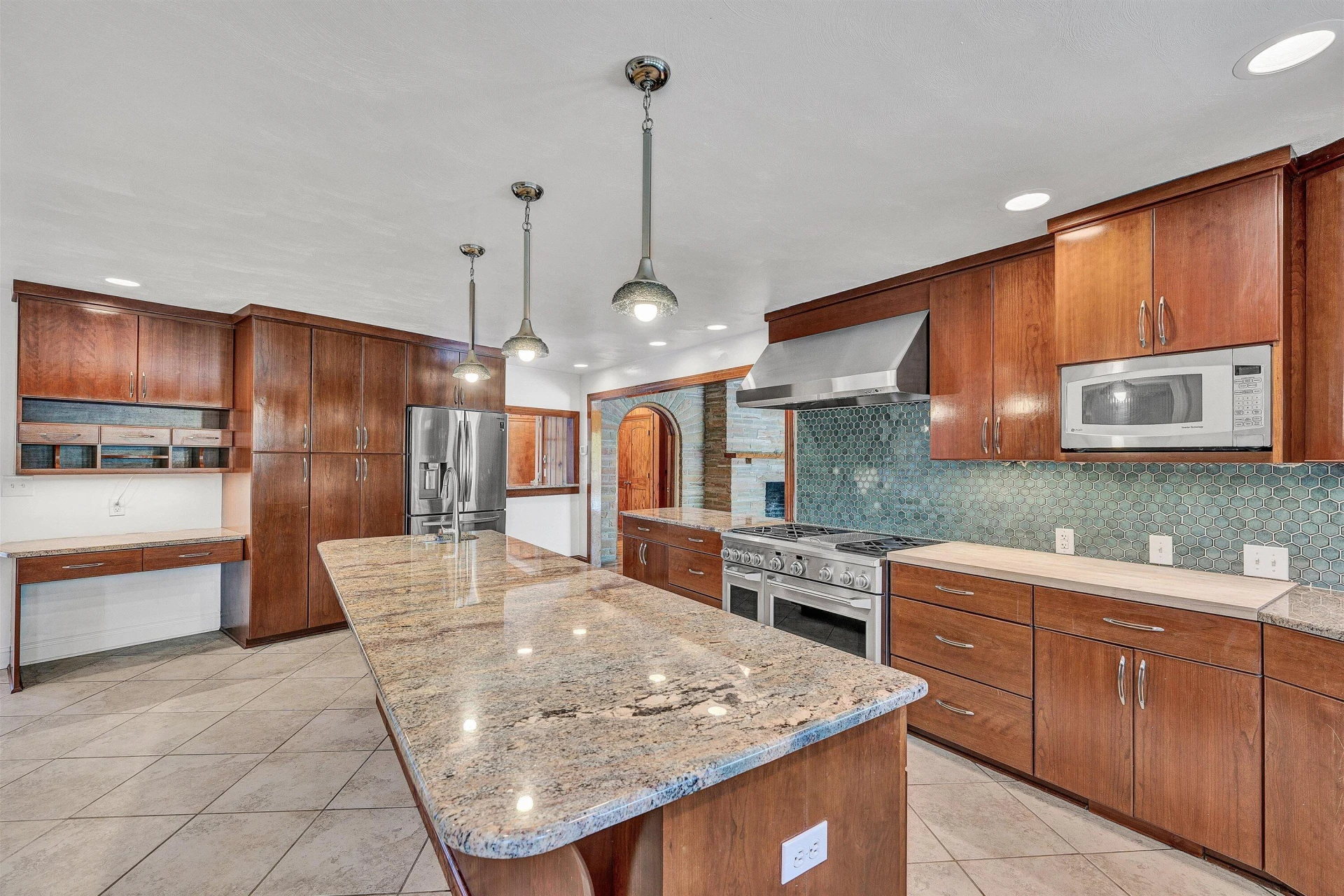 1223 Roanoke BLVD - Photo 26