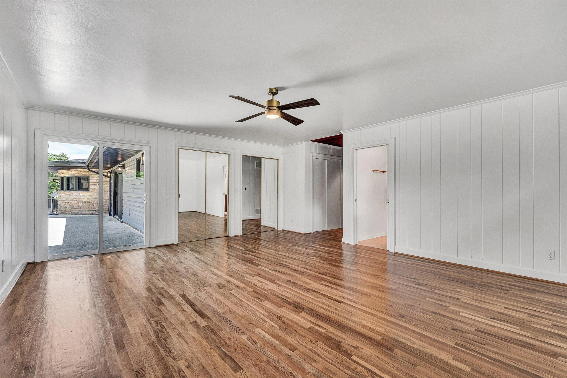 1223 Roanoke BLVD - Photo 44