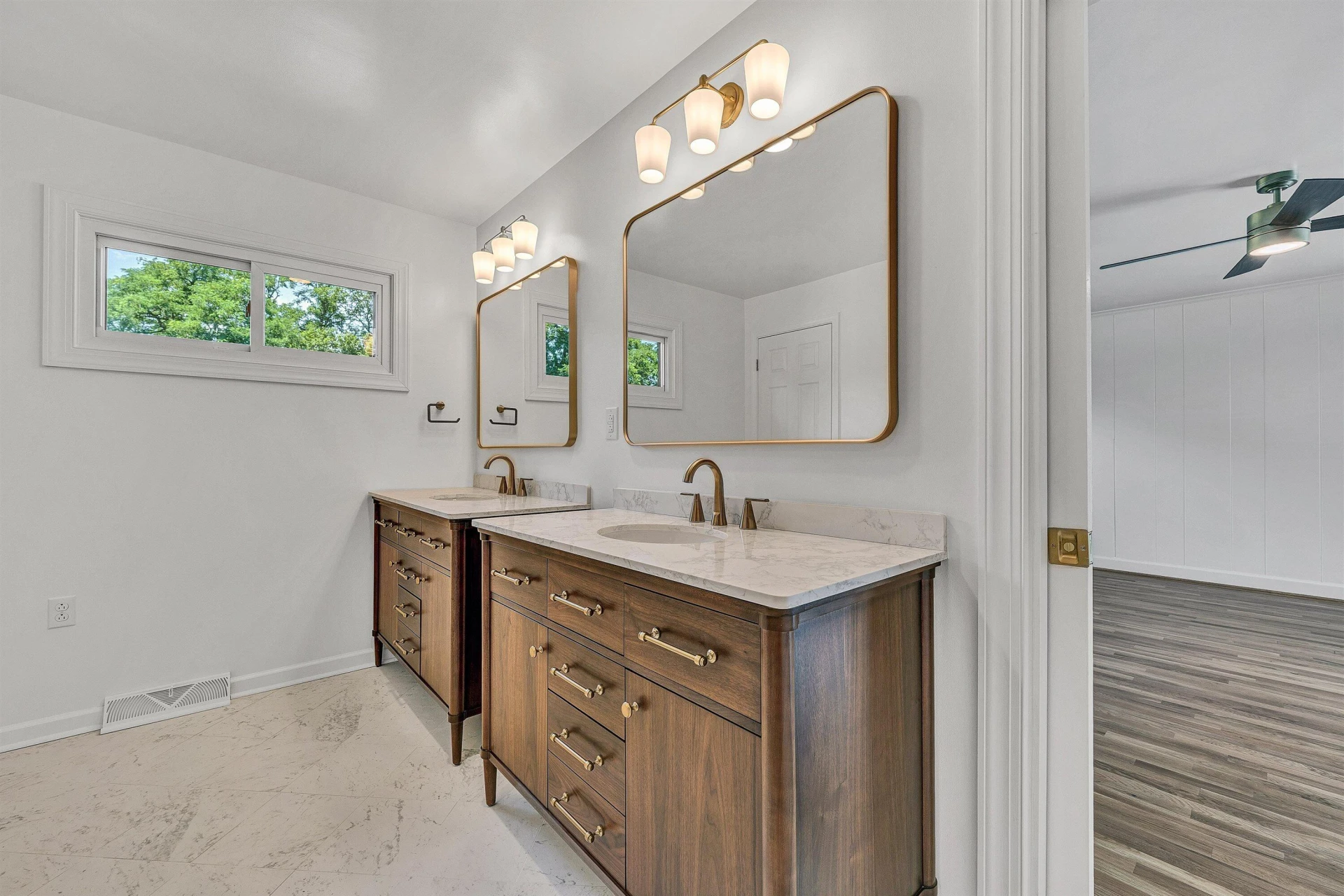 1223 Roanoke BLVD - Photo 47