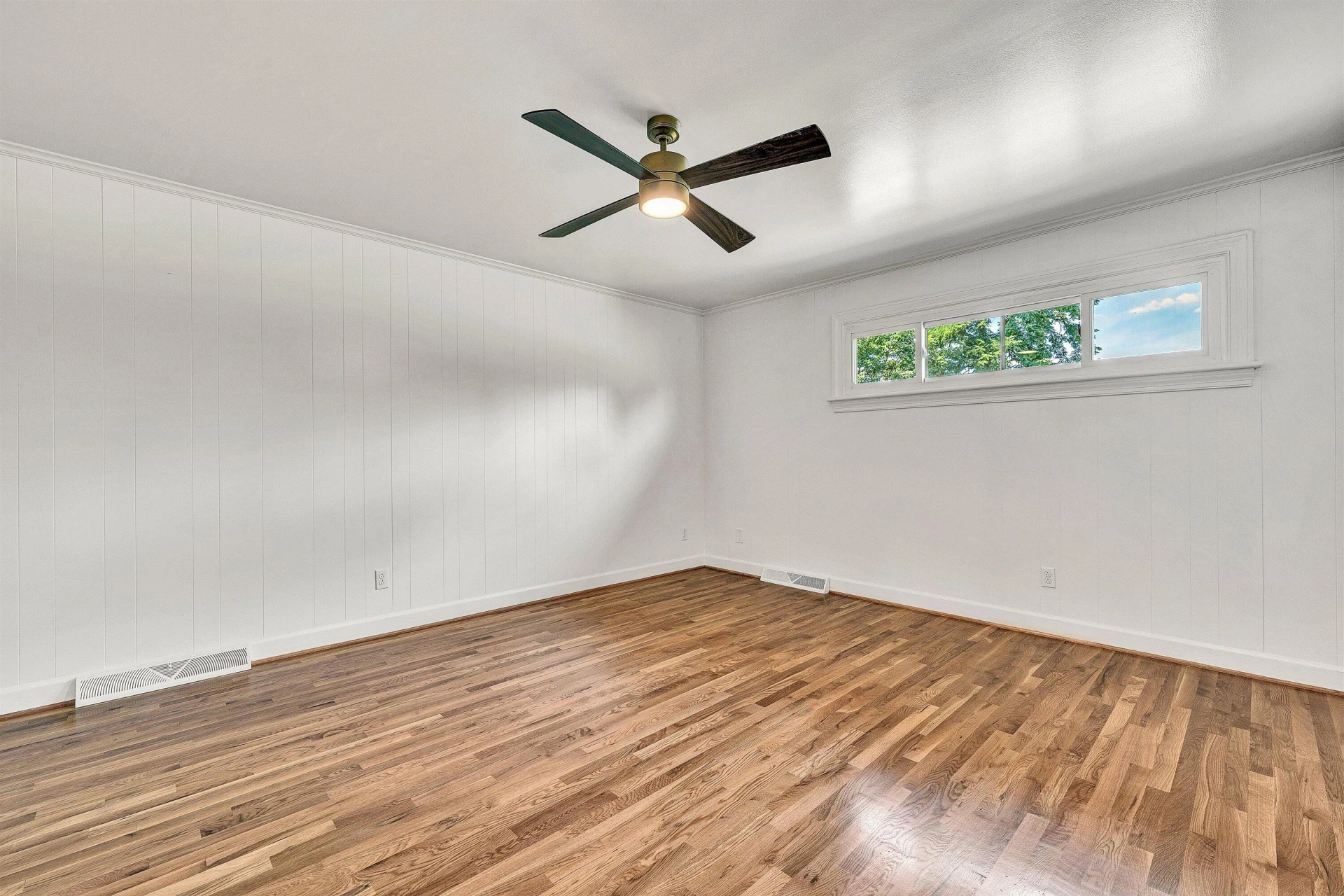1223 Roanoke BLVD - Photo 49